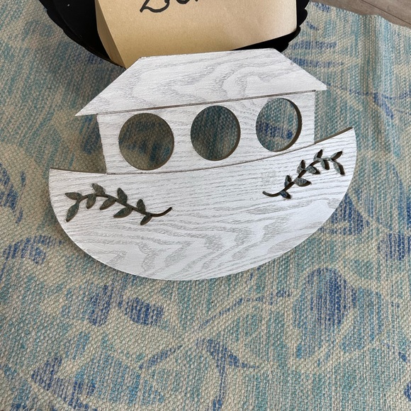 Hobby Lobby Wooden Noah's Ark Wall Decor Children’s Nursery Wall Art decor - Picture 4 of 13